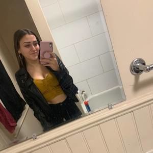 Meet your Posher, Jacqueline